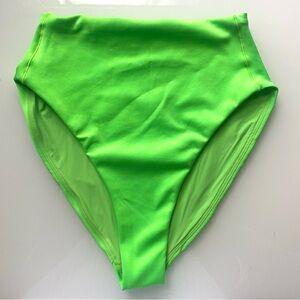 LEFT ON FRIDAY Hi Hi Bottoms in Apple size Small